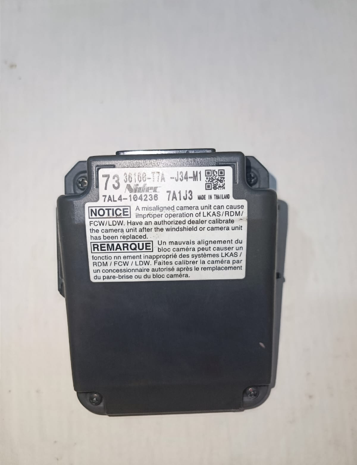 Honda Vezel RU1 - Radar Camera